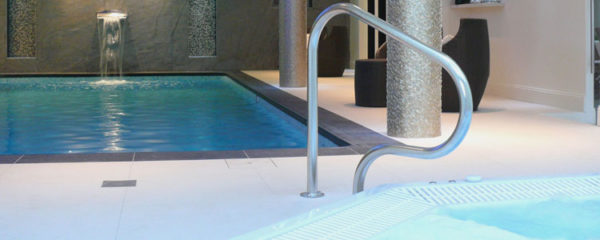 Hôtel avec spa et piscine